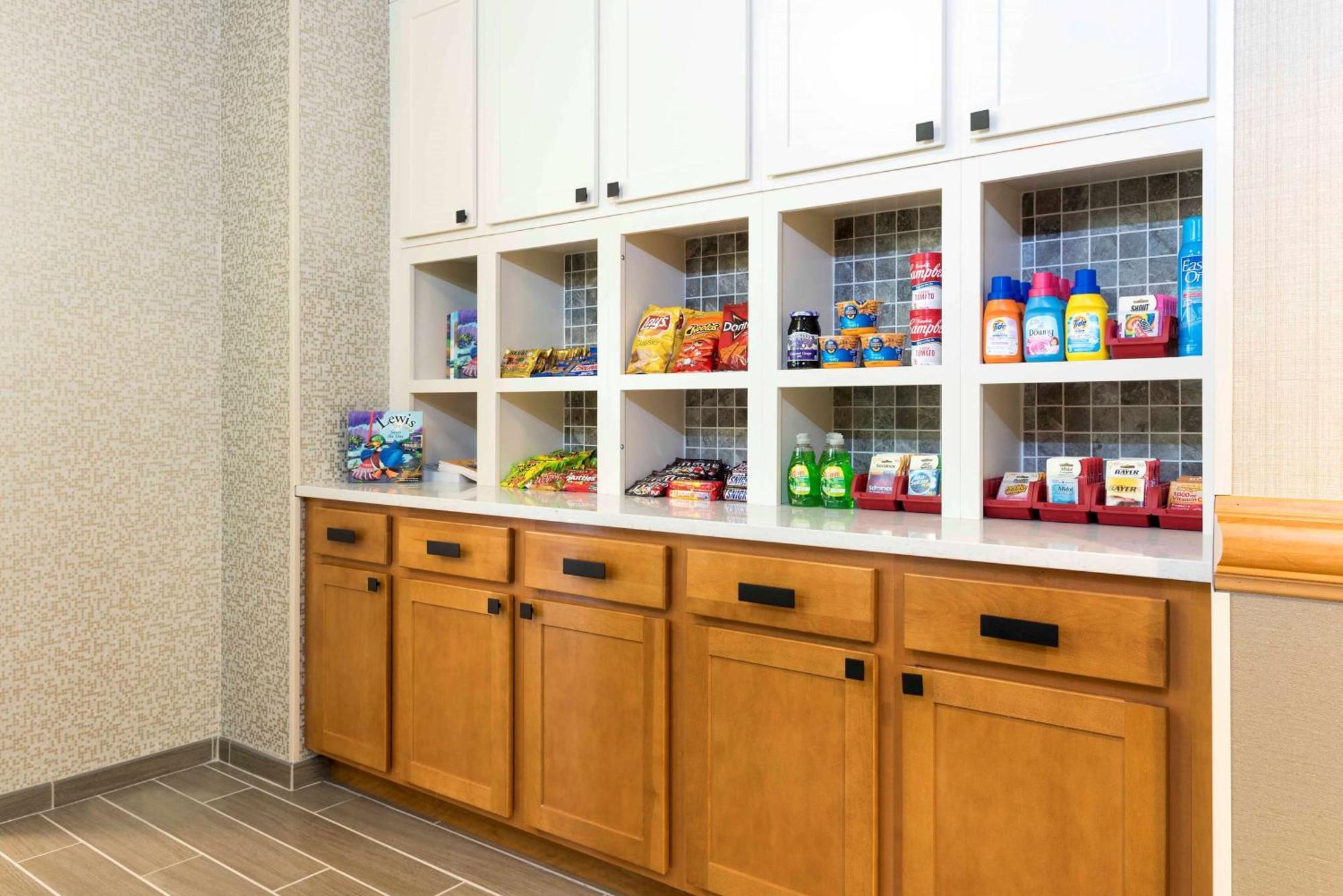Homewood Suites By Hilton Indianapolis Airport / Плейнфийлд Екстериор снимка