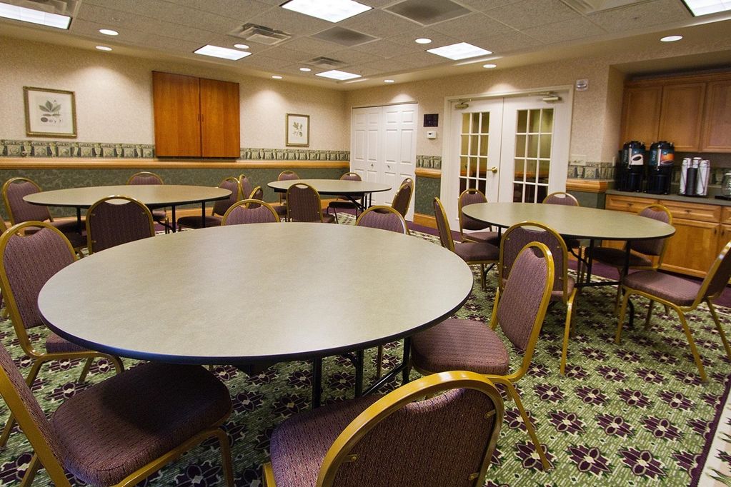 Homewood Suites By Hilton Indianapolis Airport / Плейнфийлд Съоръжения снимка